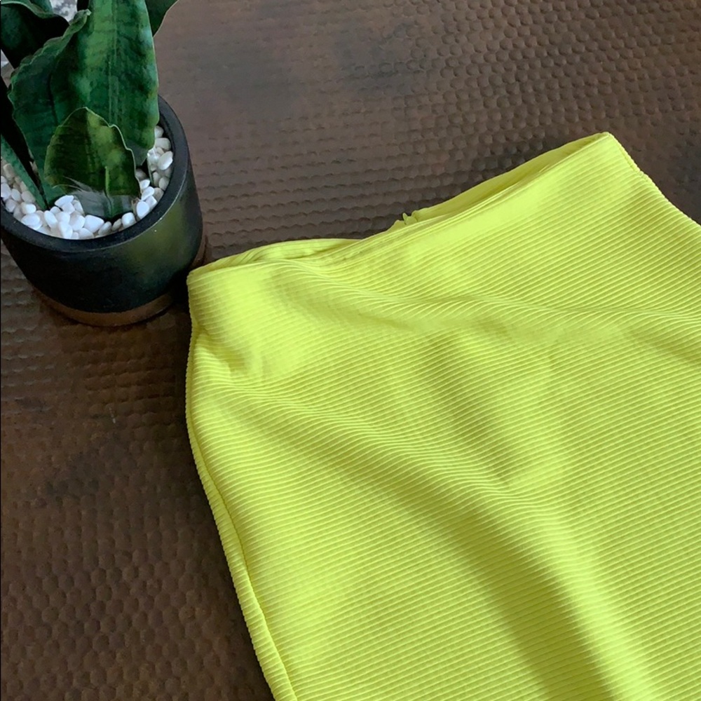 Attention Midi Skirt